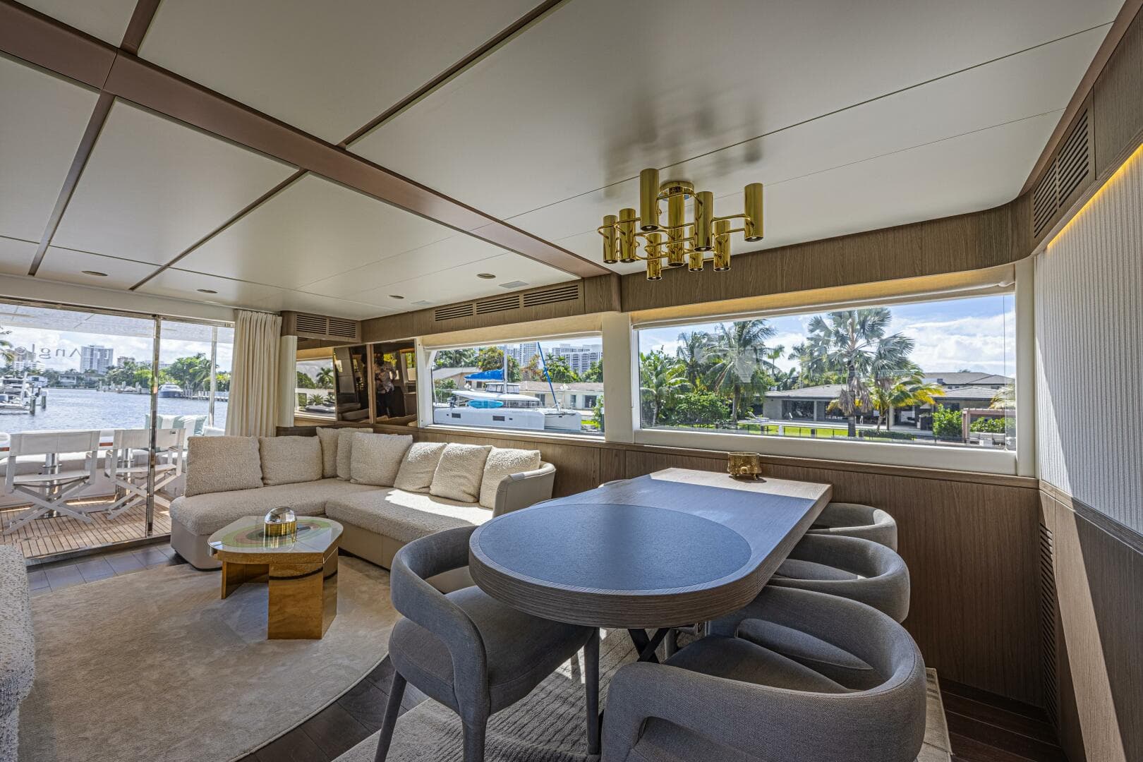 2022 Azimut Magellano 66 — photo 4