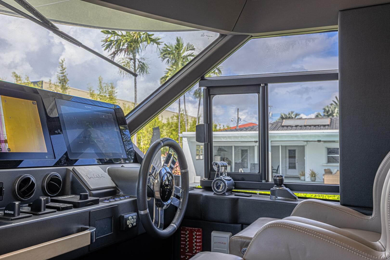 2022 Azimut Magellano 66 — photo 22