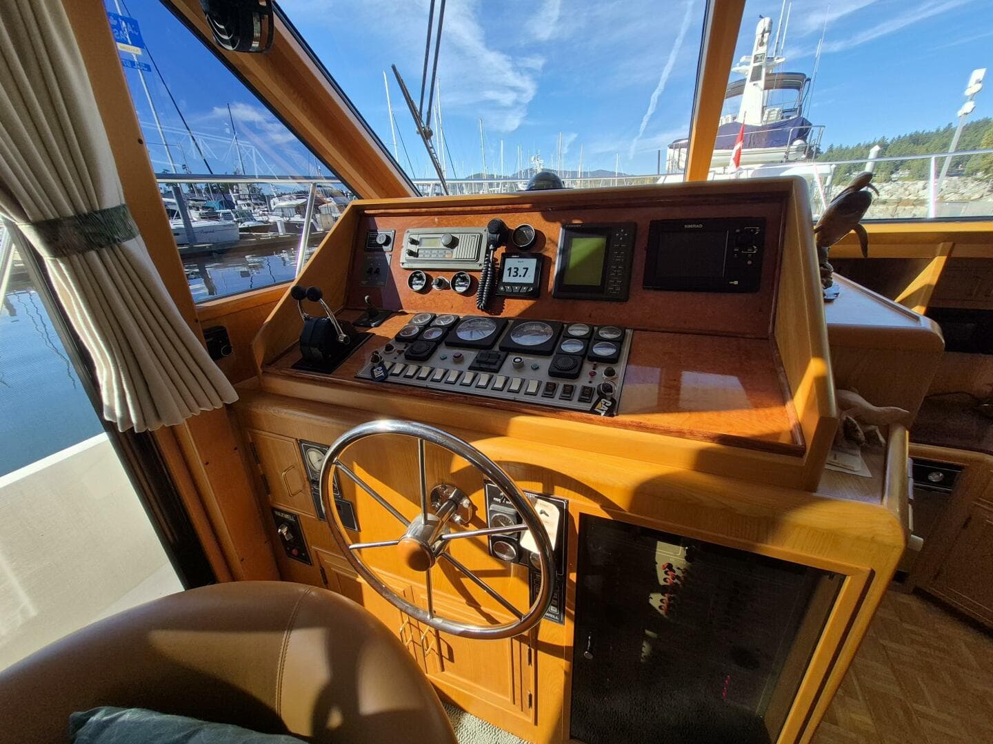 1990 Camargue — photo 7