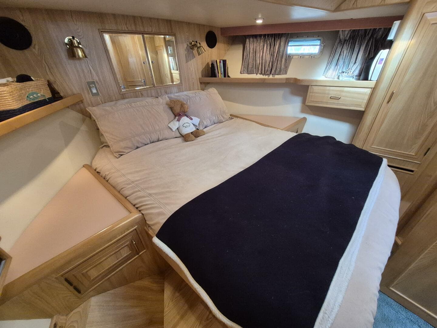 1990 Camargue — photo 18