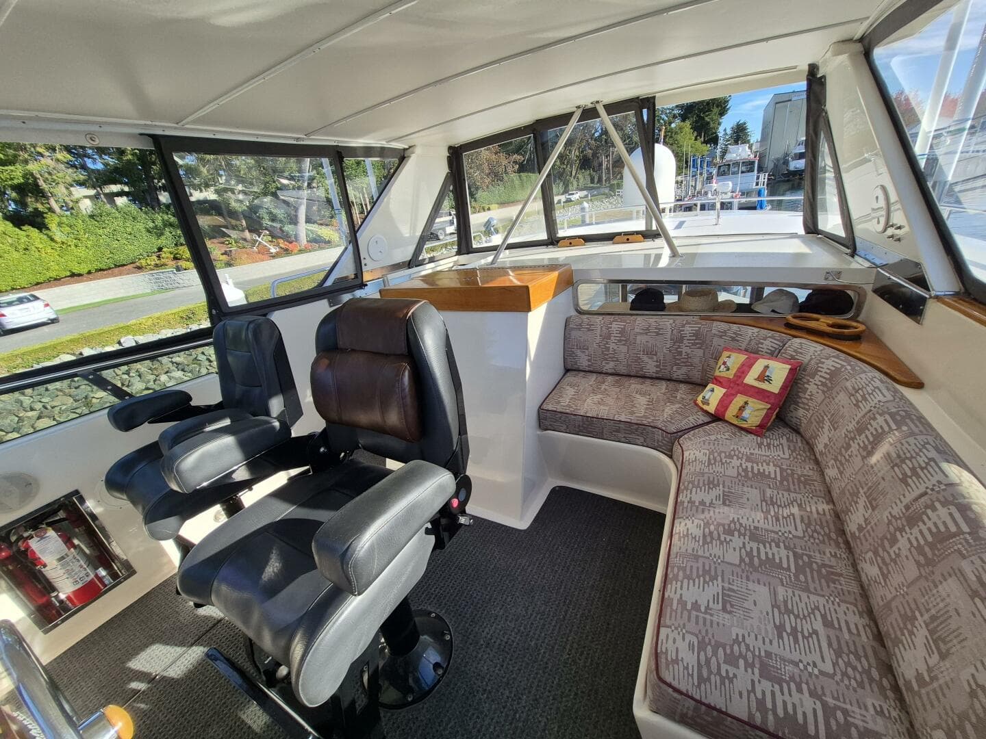 1990 Camargue — photo 30