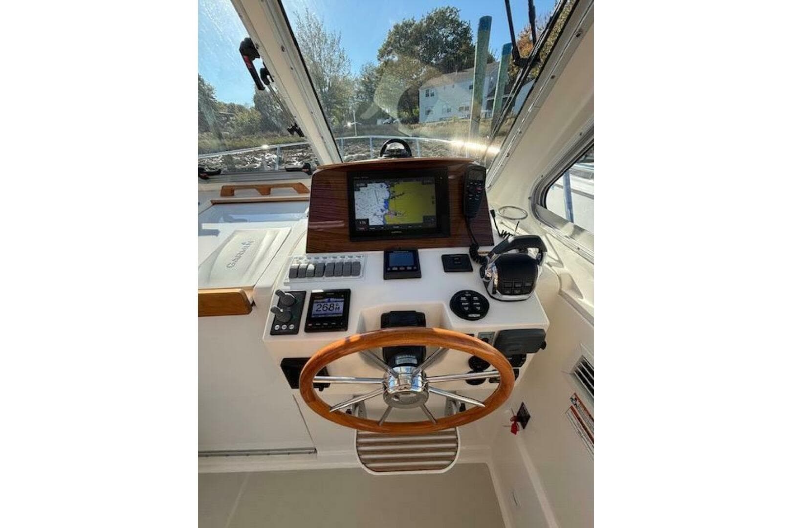 2015 Back Cove 30 — photo 19