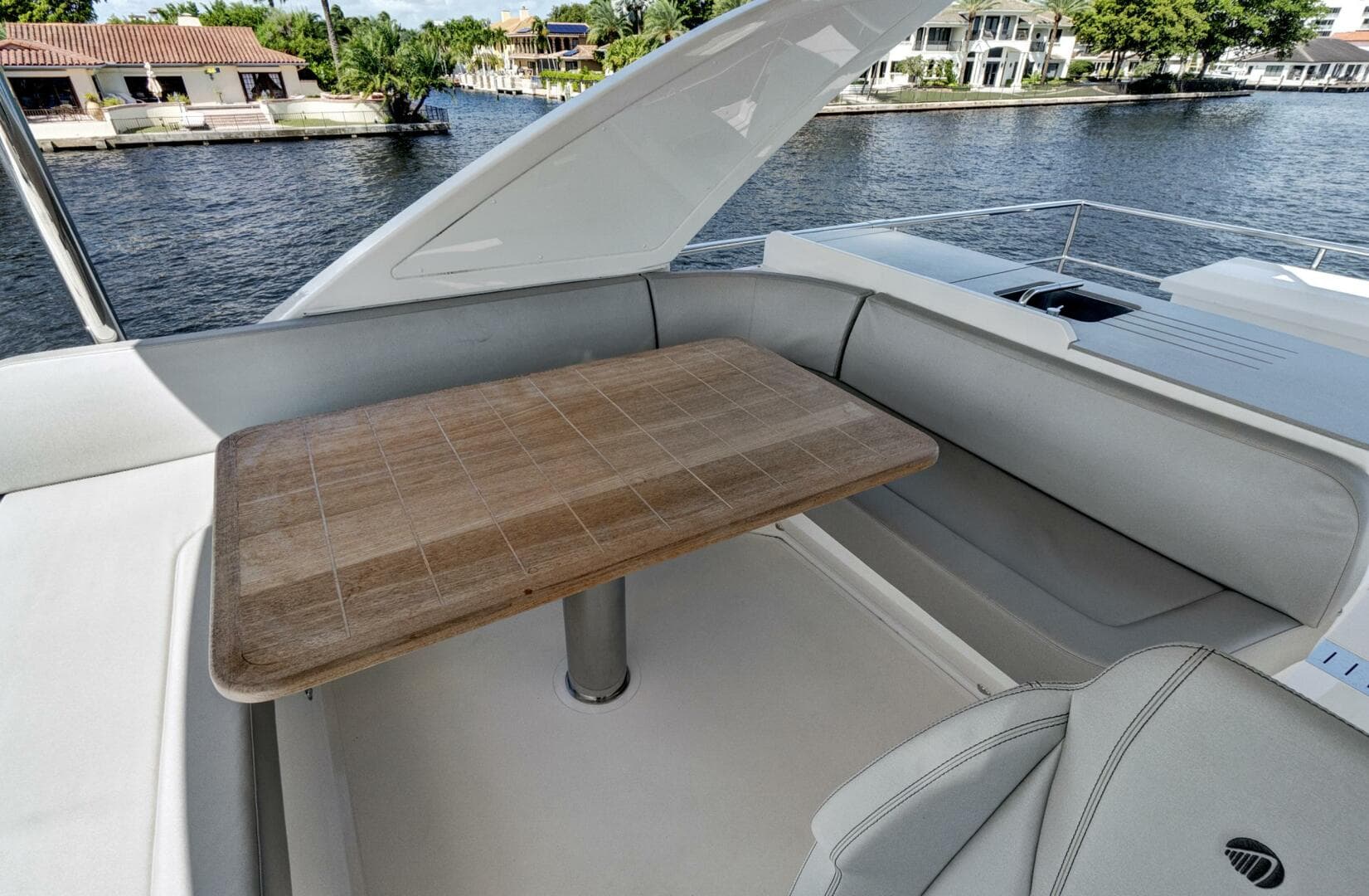 2025 Absolute 52 Fly — photo 25