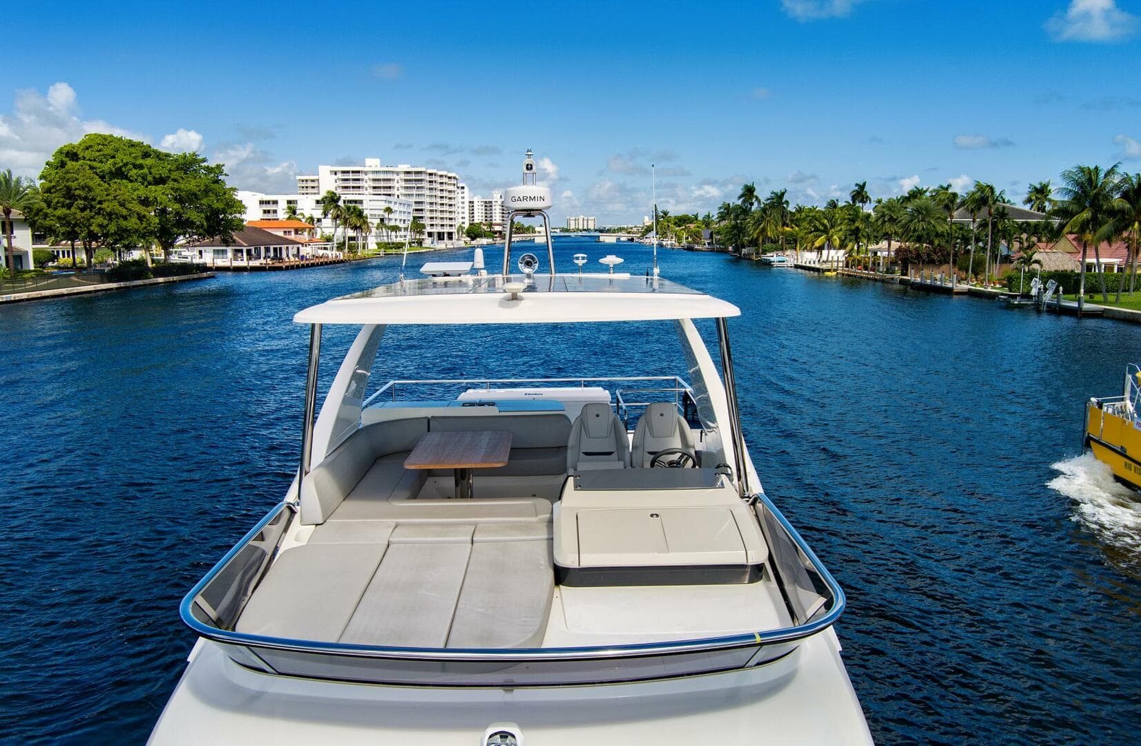 2025 Absolute 52 Fly — photo 10