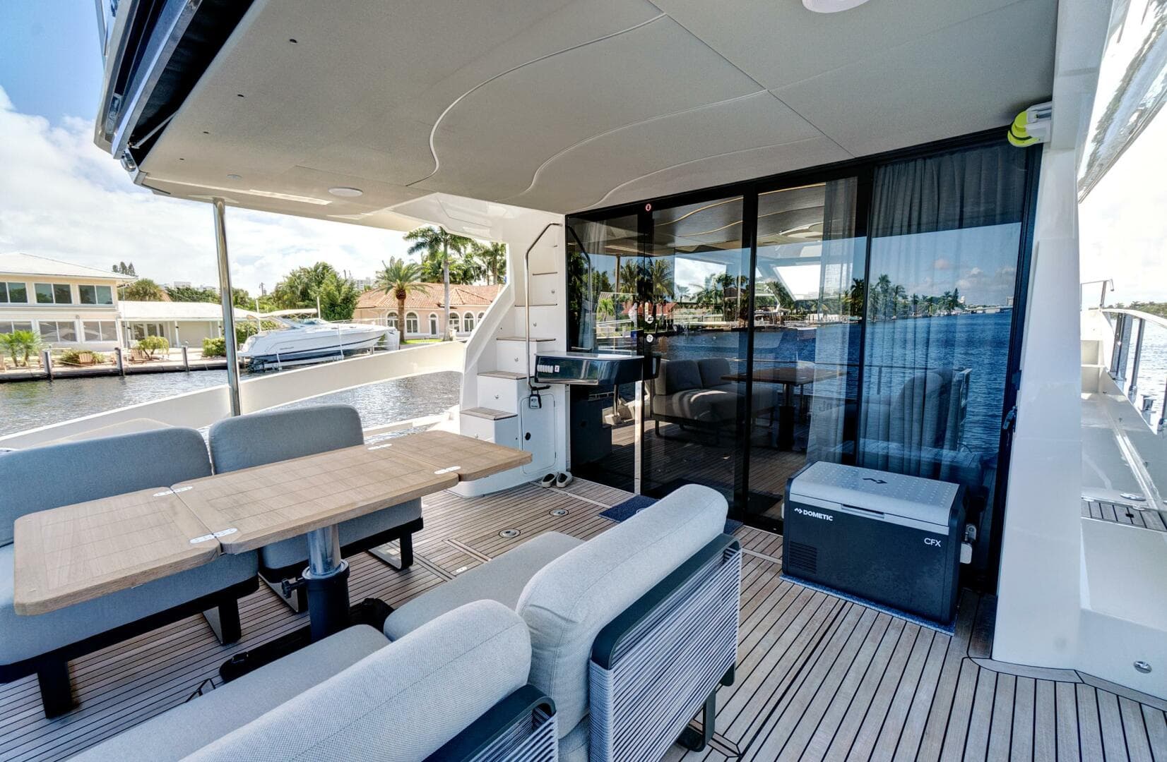 2025 Absolute 52 Fly — photo 19