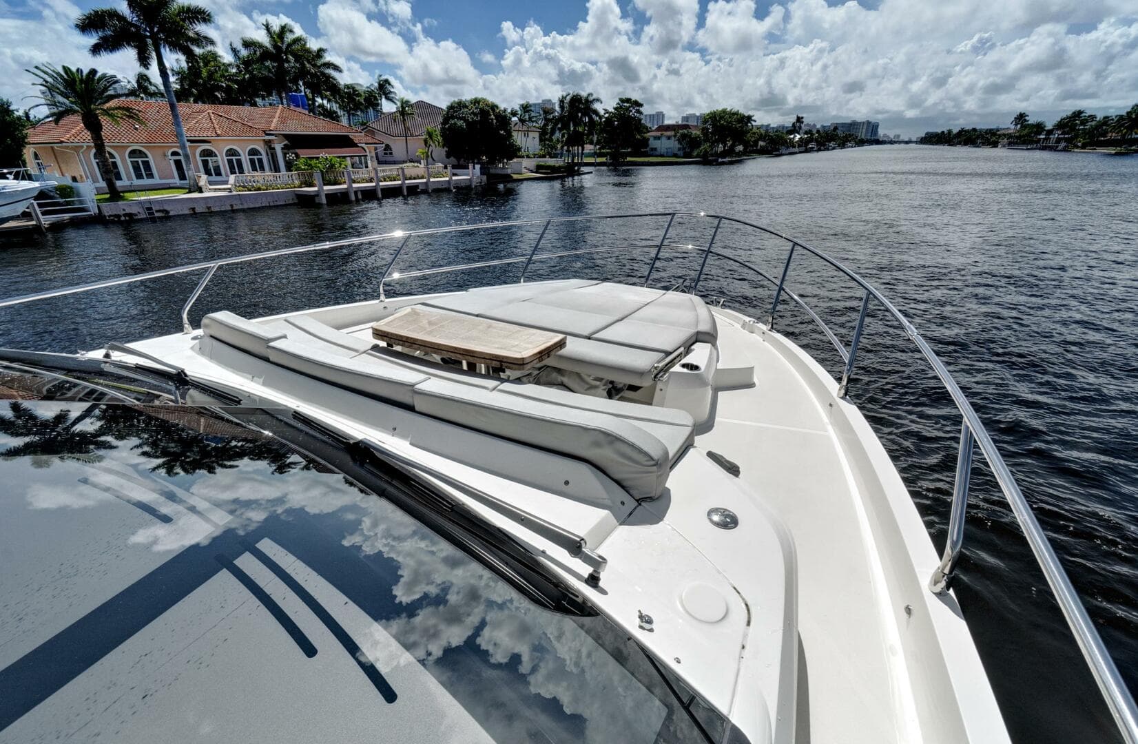 2025 Absolute 52 Fly — photo 30