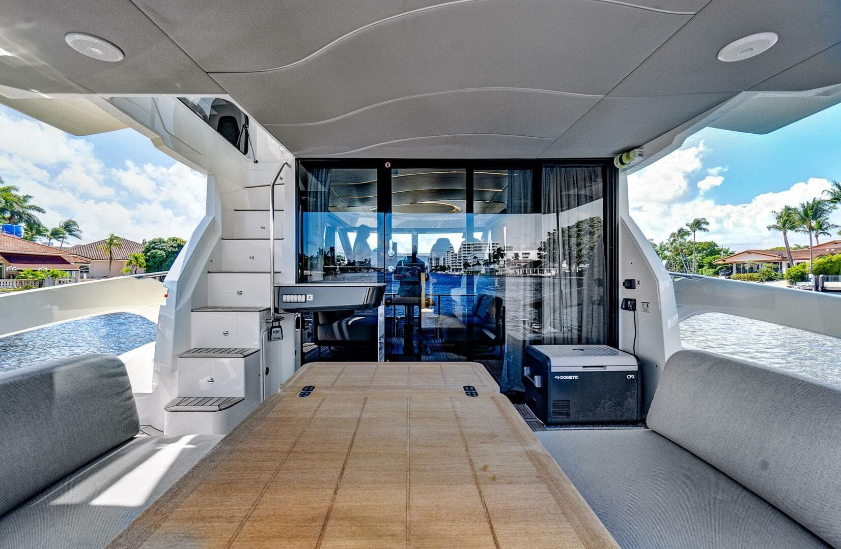 2025 Absolute 52 Fly — photo 13