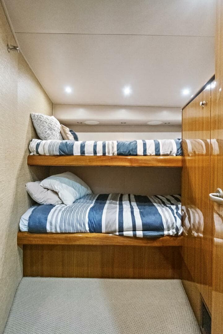 2008 Viking 74 Enclosed Bridge — photo 56