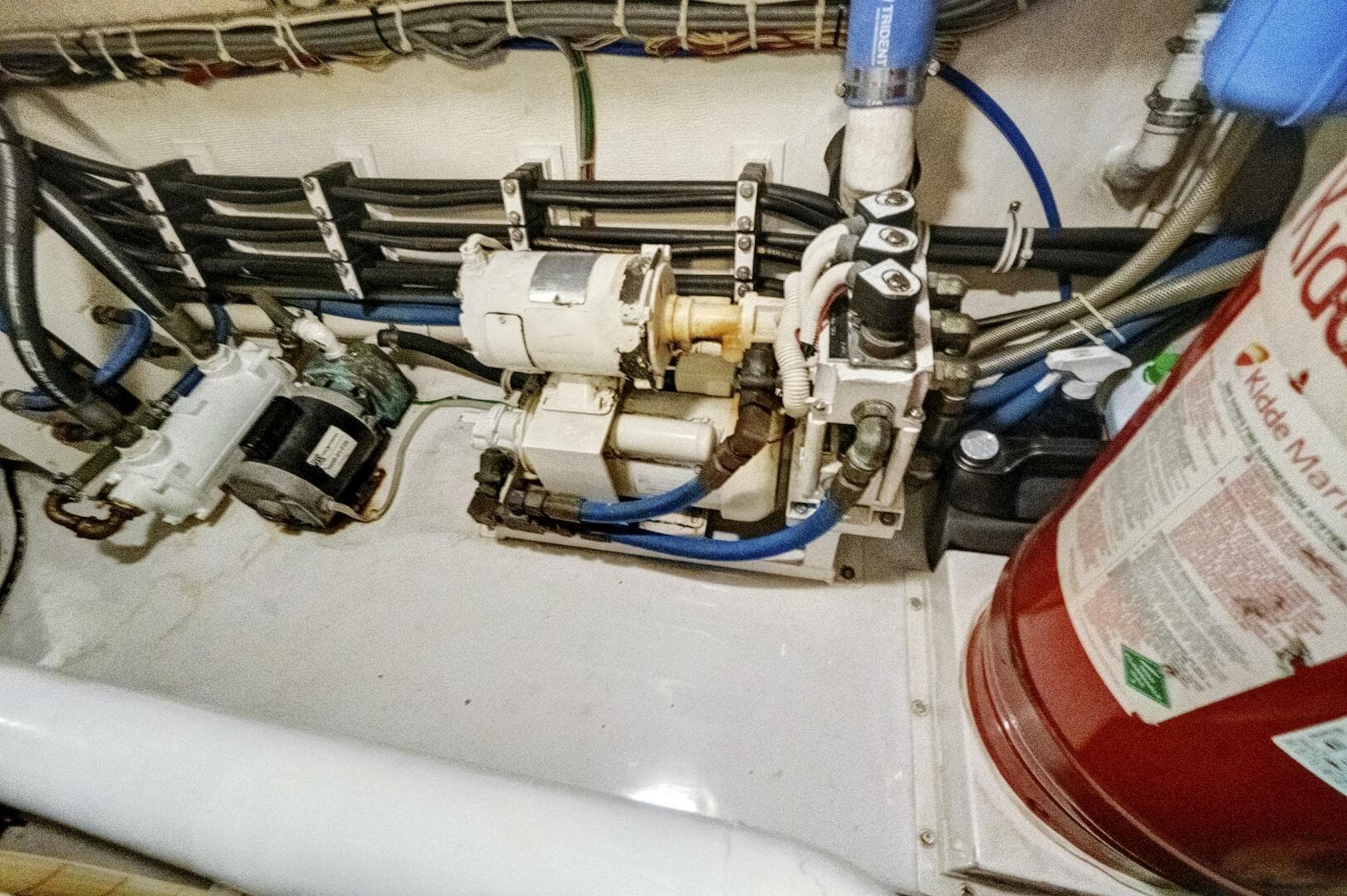 2008 Viking 74 Enclosed Bridge — photo 85