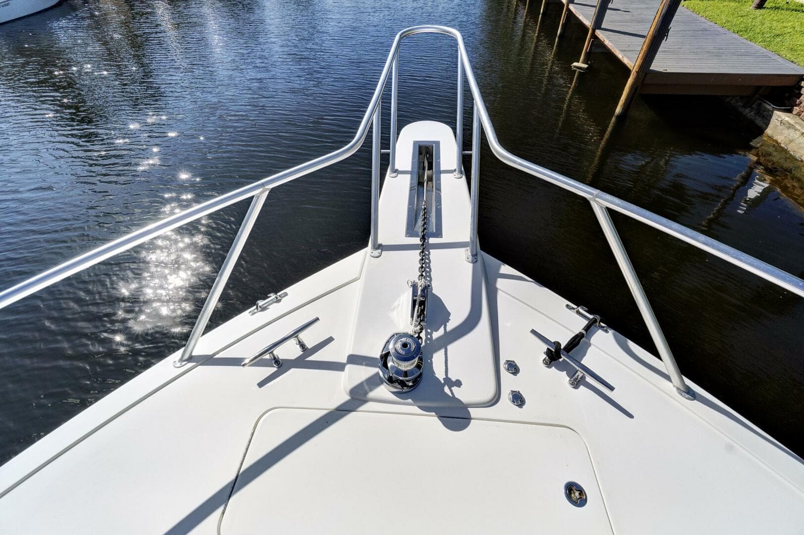 2008 Viking 74 Enclosed Bridge — photo 8