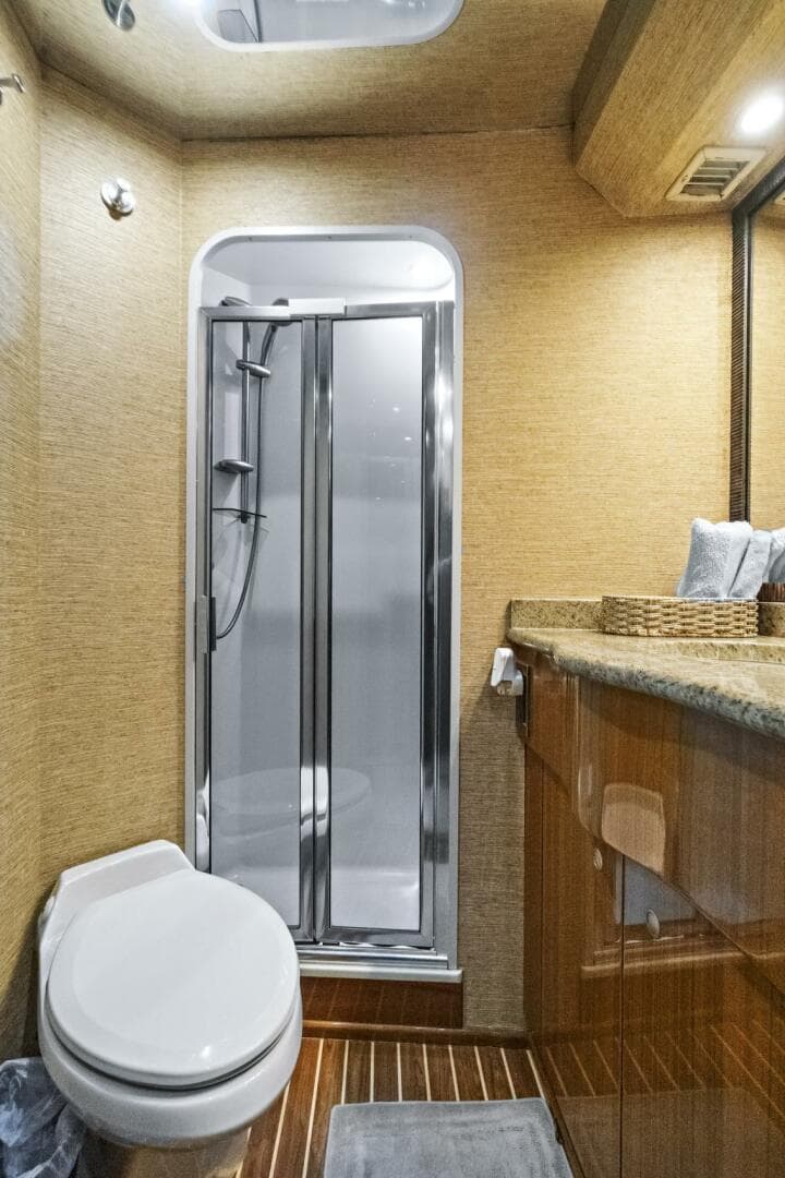 2008 Viking 74 Enclosed Bridge — photo 55