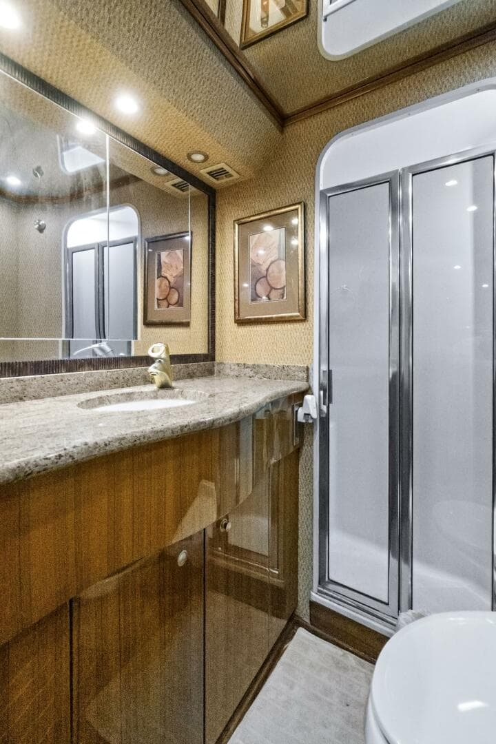 2008 Viking 74 Enclosed Bridge — photo 60