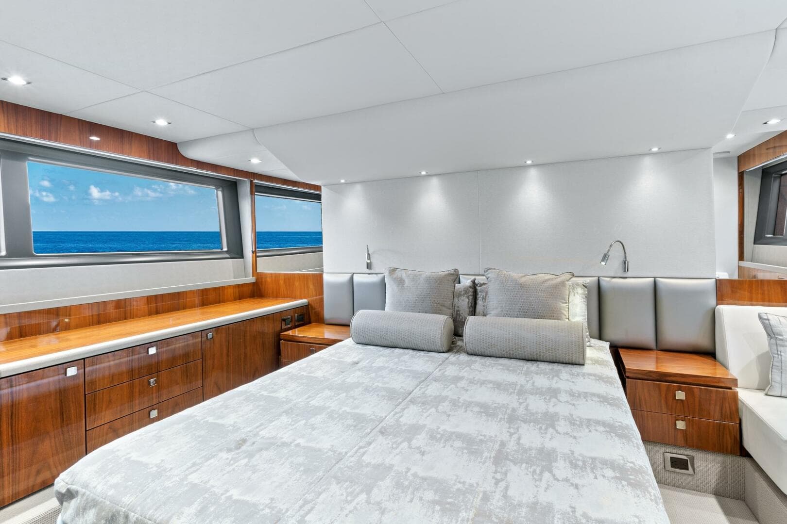 2020 Sunseeker Manhattan 52 — photo 23