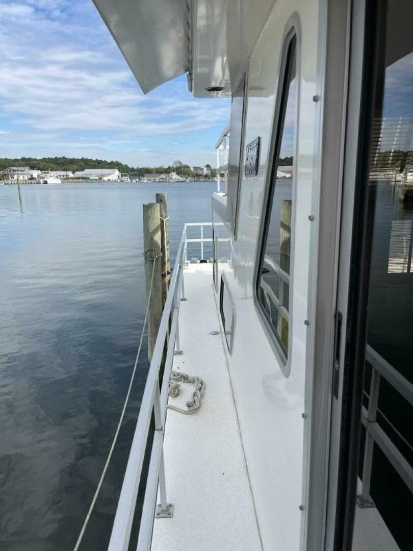 1991 Gibson 37 Standard Houseboat — photo 6