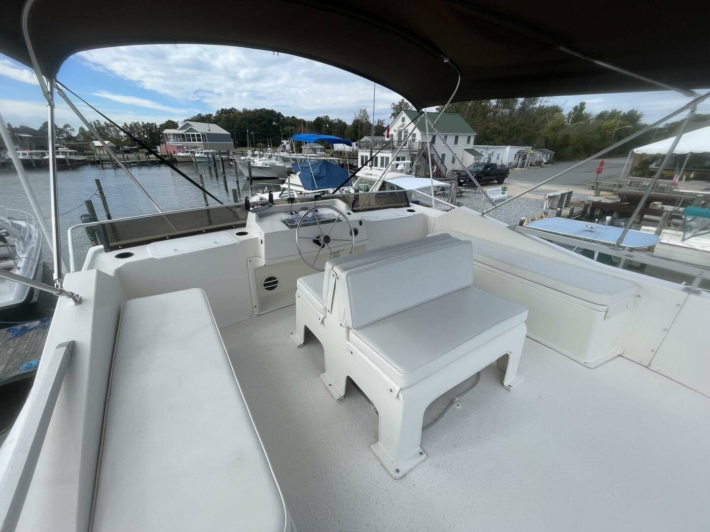 1991 Gibson 37 Standard Houseboat — photo 14