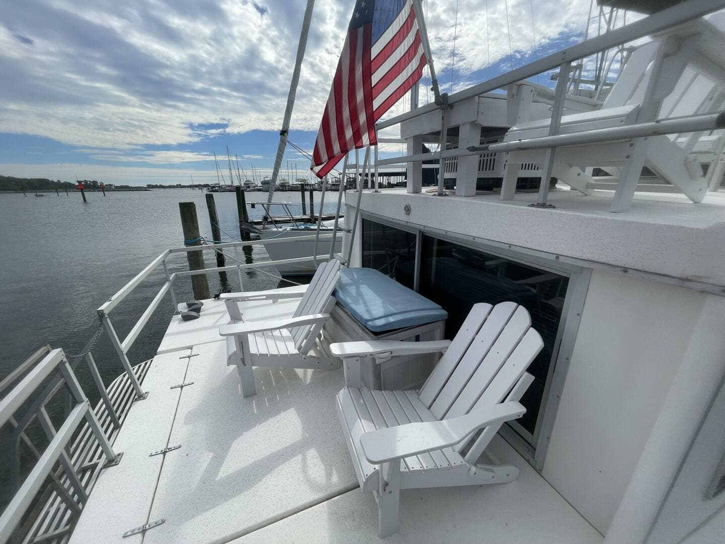 1991 Gibson 37 Standard Houseboat — photo 8