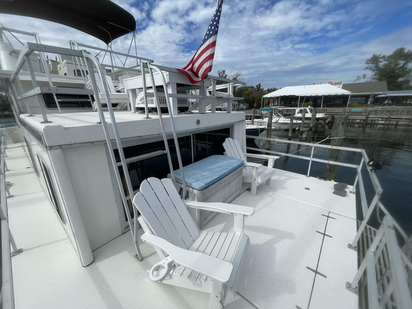 1991 Gibson 37 Standard Houseboat — photo 9