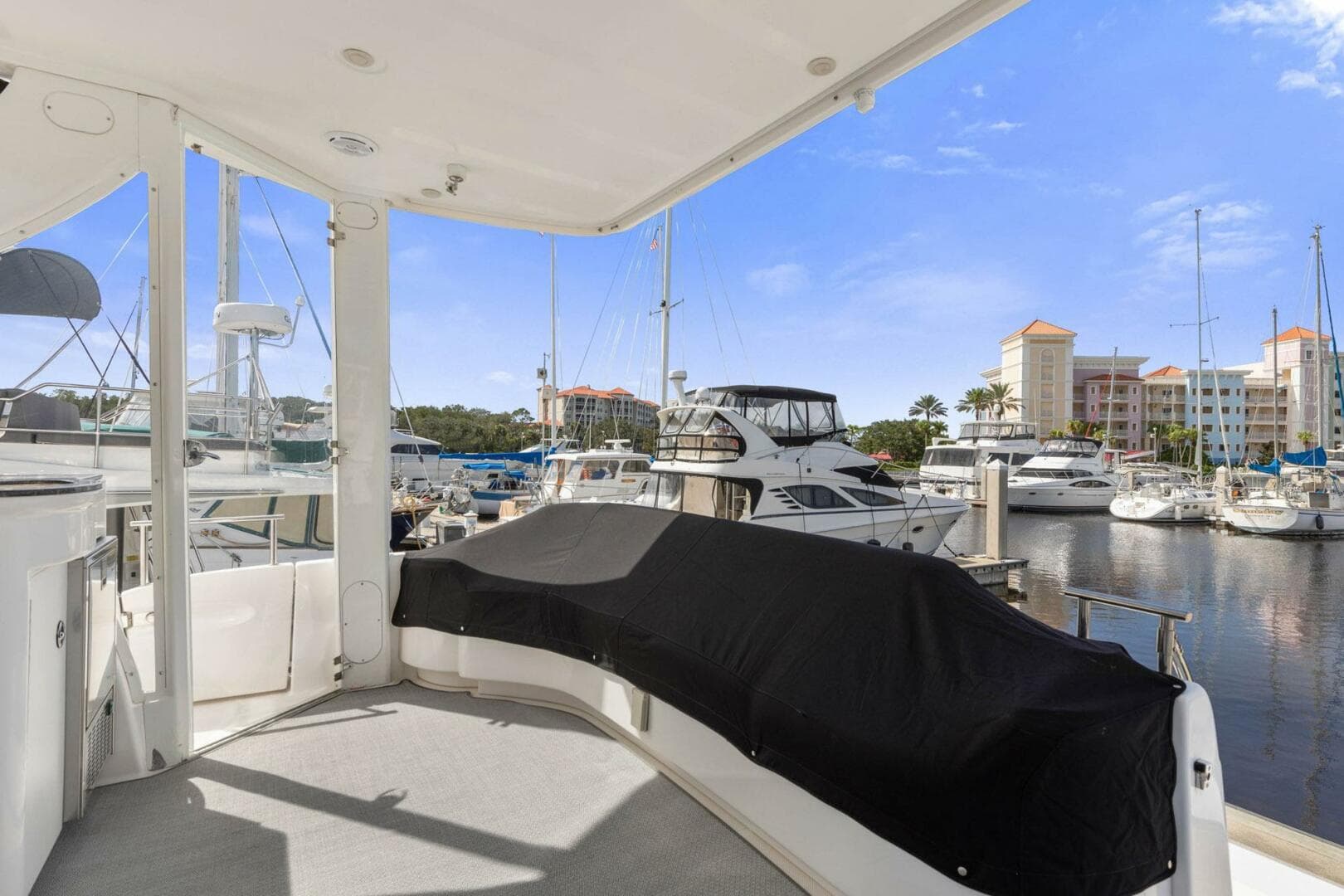 2008 Meridian 408 — photo 11