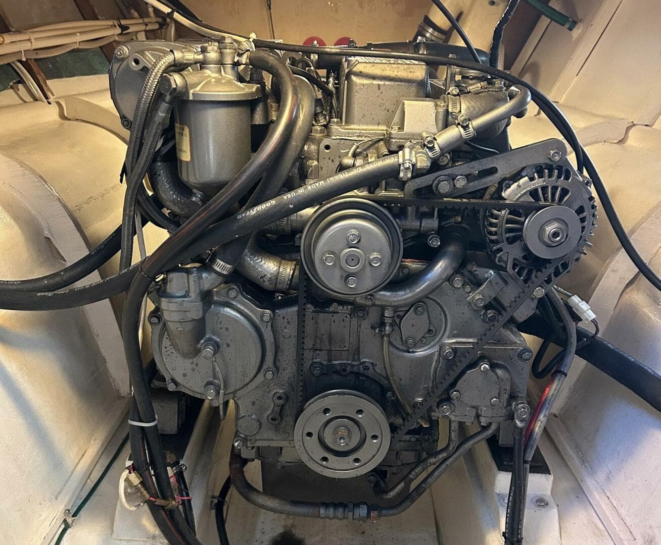 2002 Custom 64 — photo 53