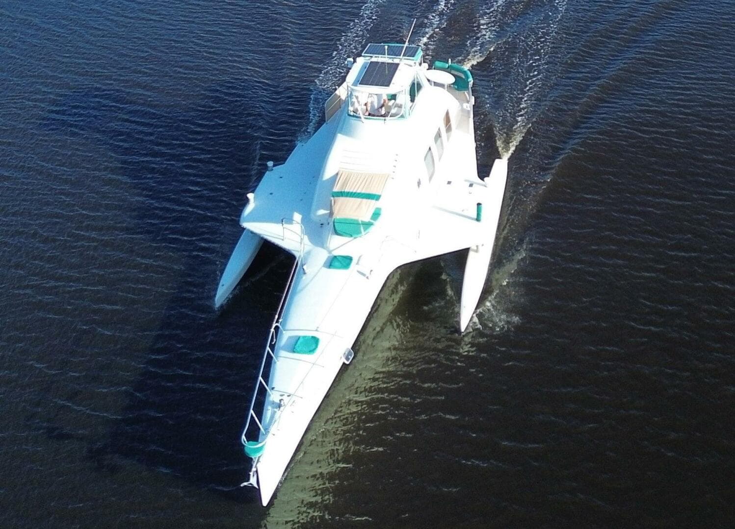 2002 Custom 64 — photo 4