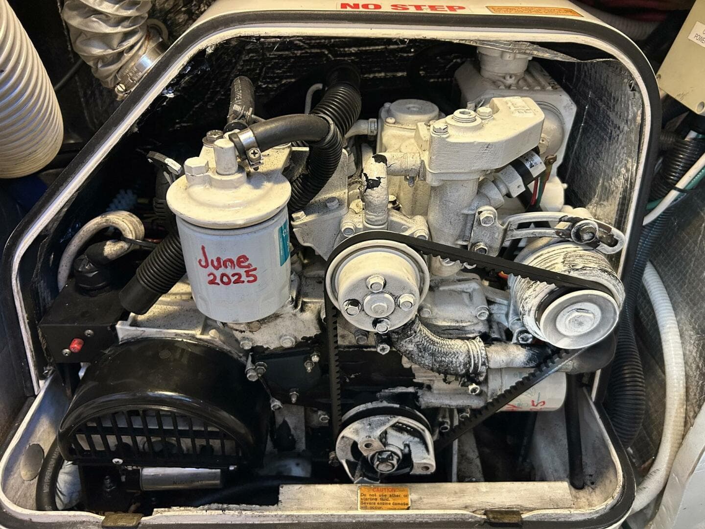 2002 Custom 64 — photo 52