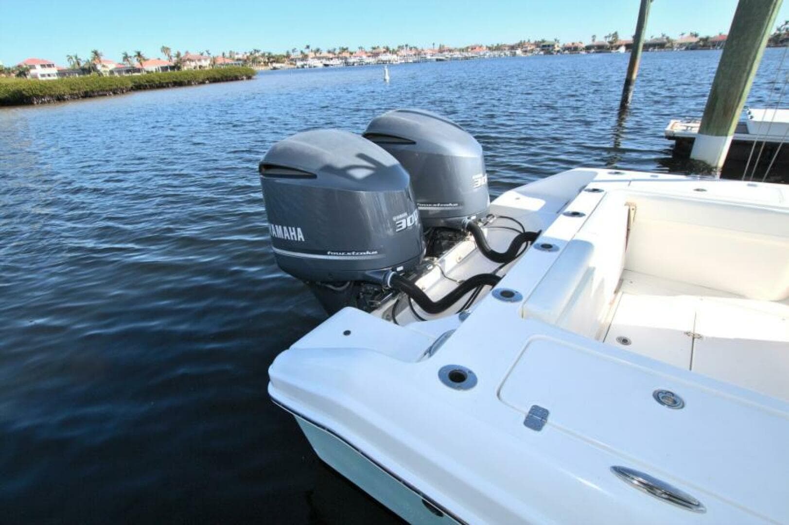 2017 Blackwood 270 LXF Hybrid — photo 33