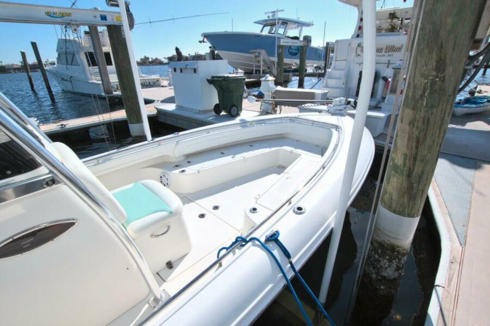 2017 Blackwood 270 LXF Hybrid — photo 17