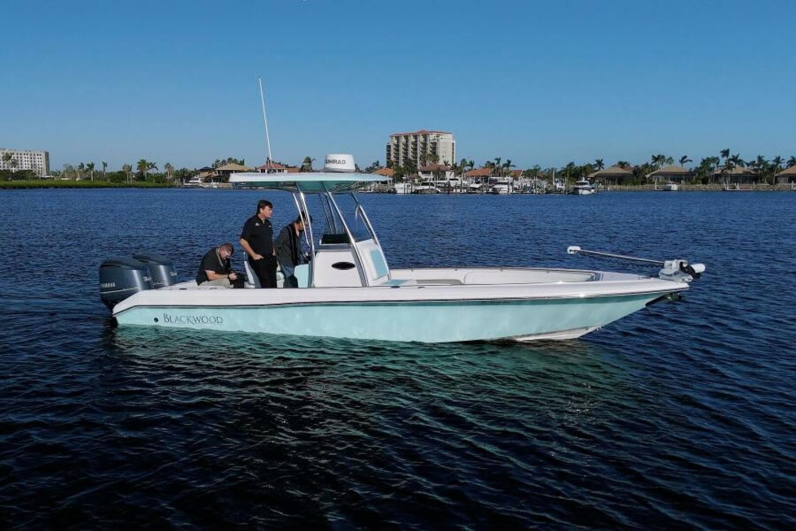 2017 Blackwood 270 LXF Hybrid — photo 3