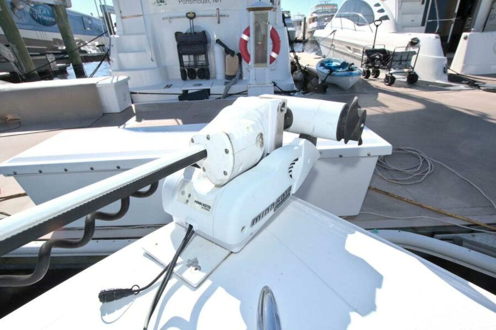 2017 Blackwood 270 LXF Hybrid — photo 23