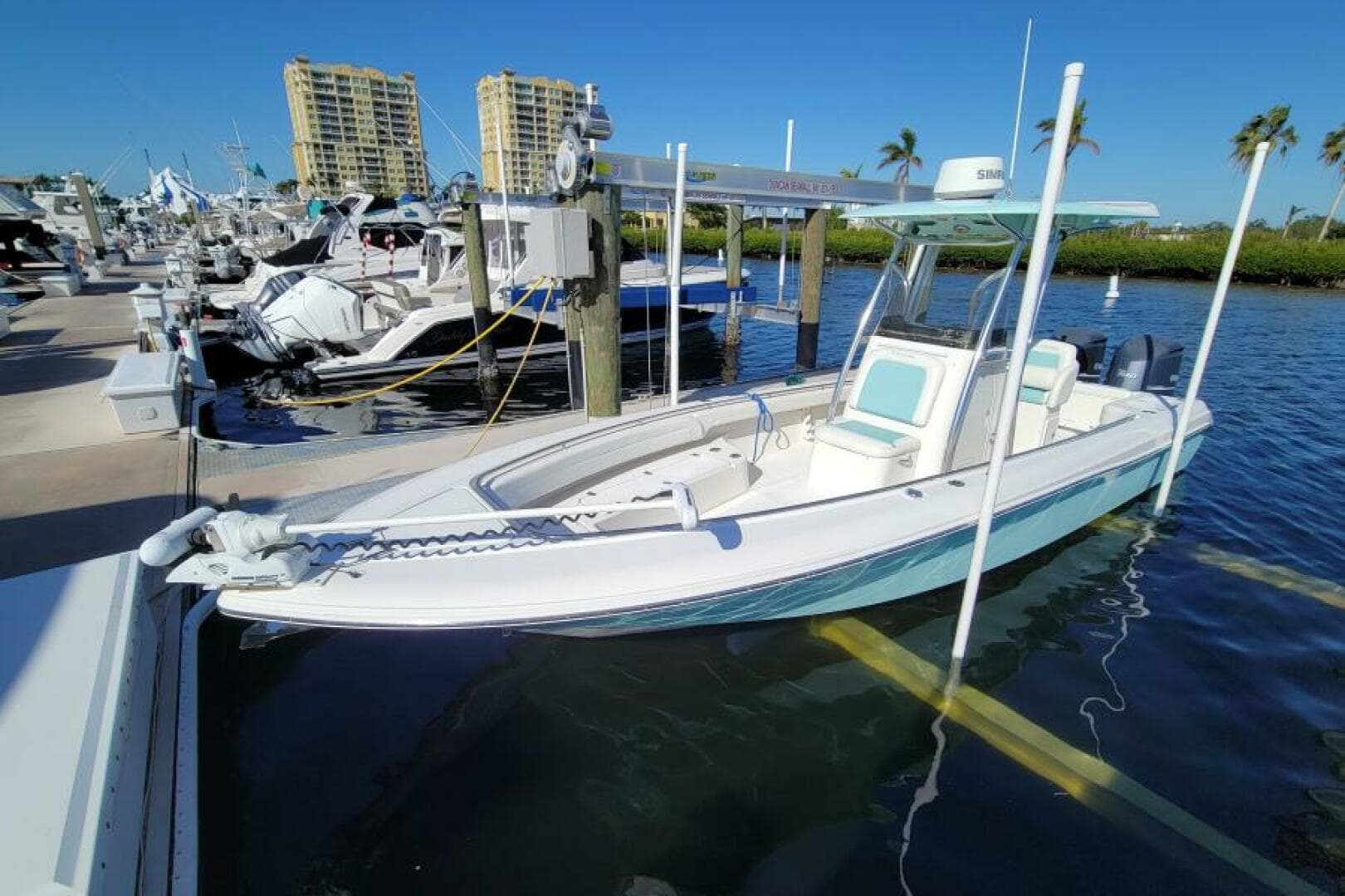 2017 Blackwood 270 LXF Hybrid — photo 13