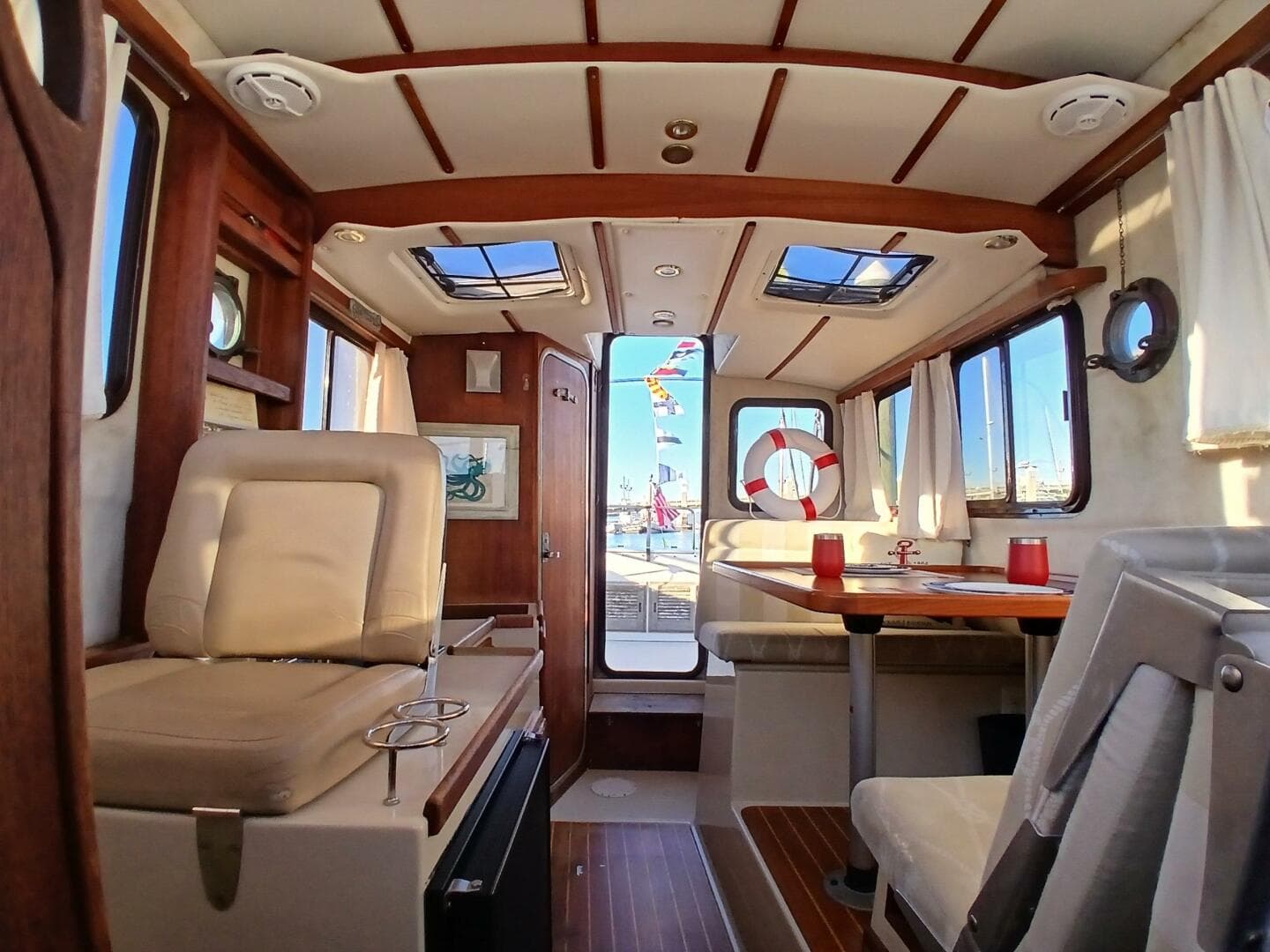 2009 Ranger Tugs R-25 — photo 18