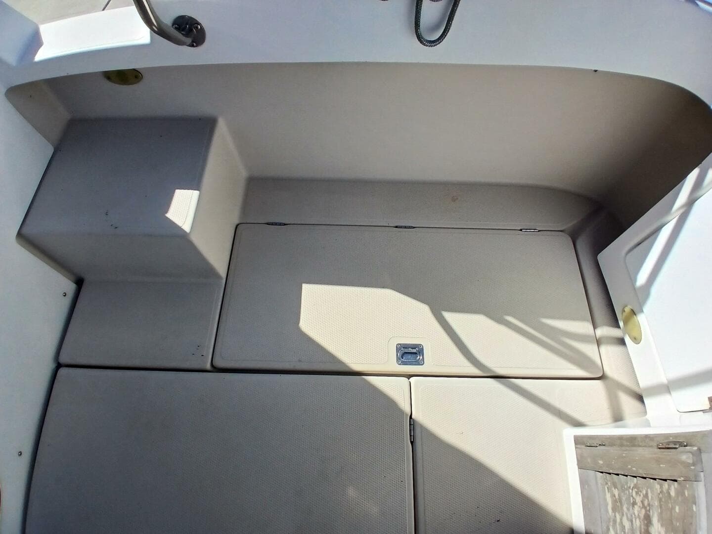 2009 Ranger Tugs R-25 — photo 43