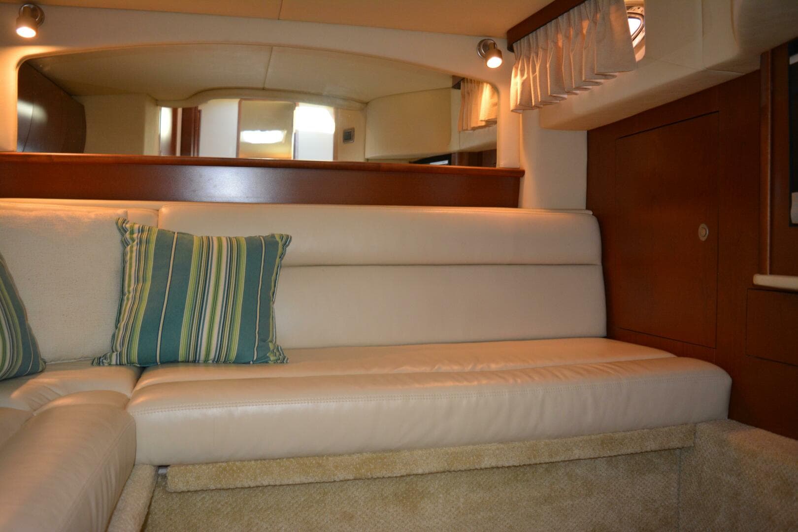2007 Sea Ray 44 Sundancer — photo 106