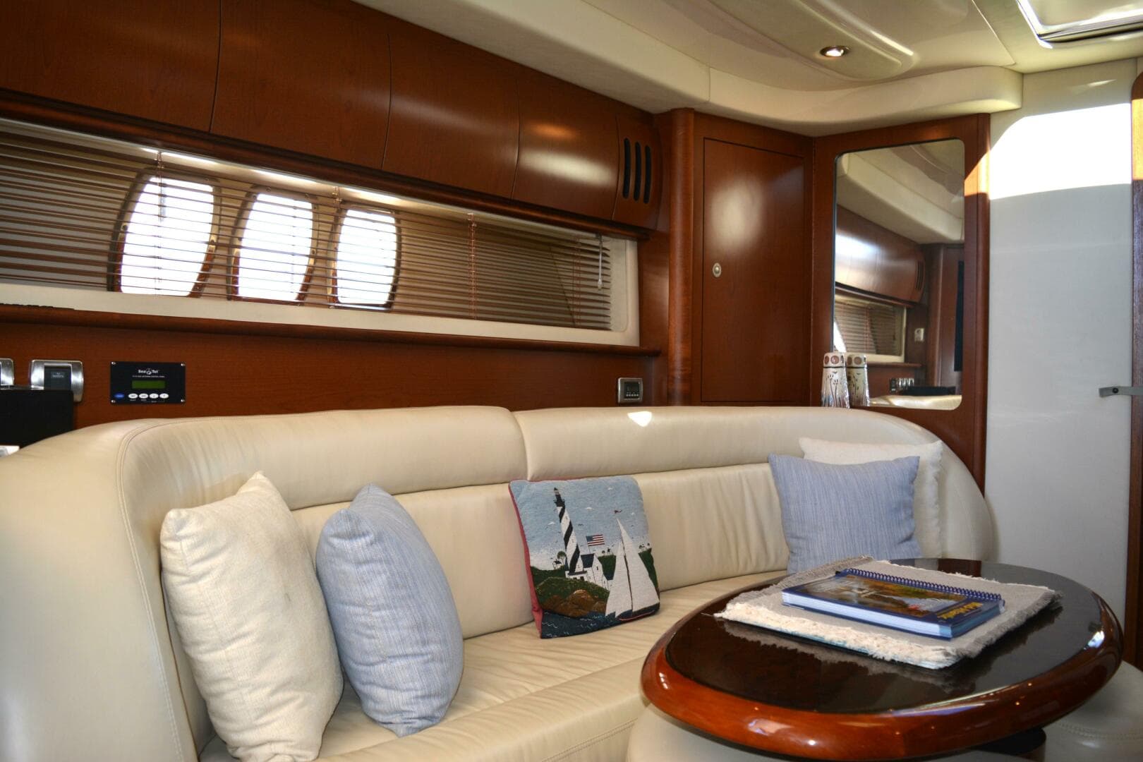 2007 Sea Ray 44 Sundancer — photo 71