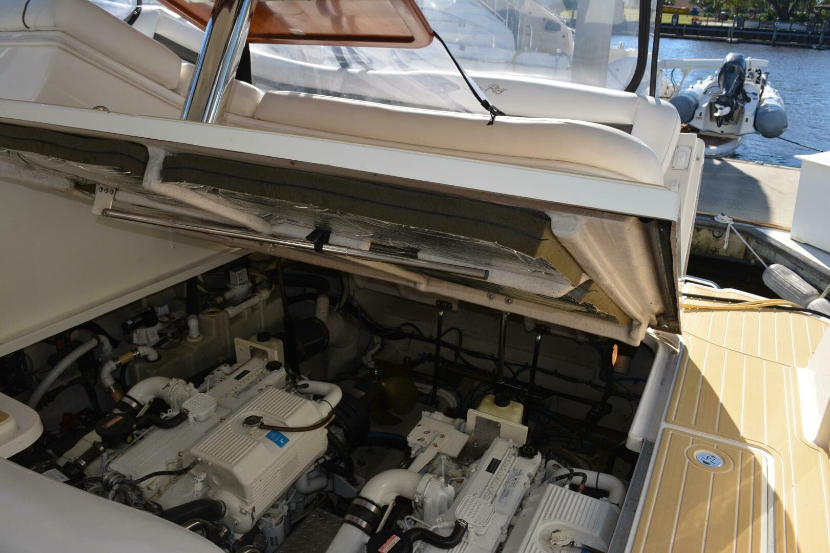 2007 Sea Ray 44 Sundancer — photo 113