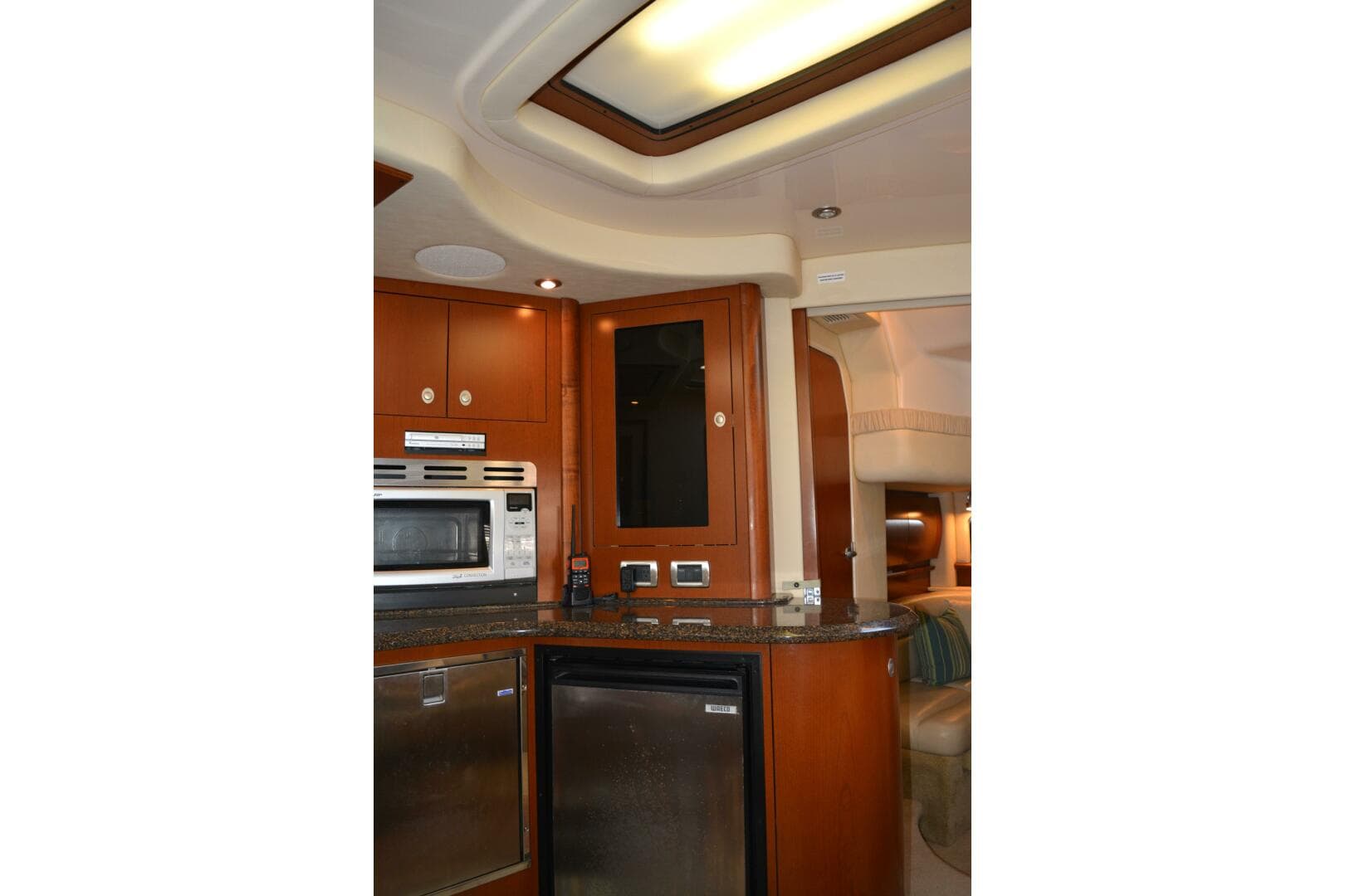 2007 Sea Ray 44 Sundancer — photo 102