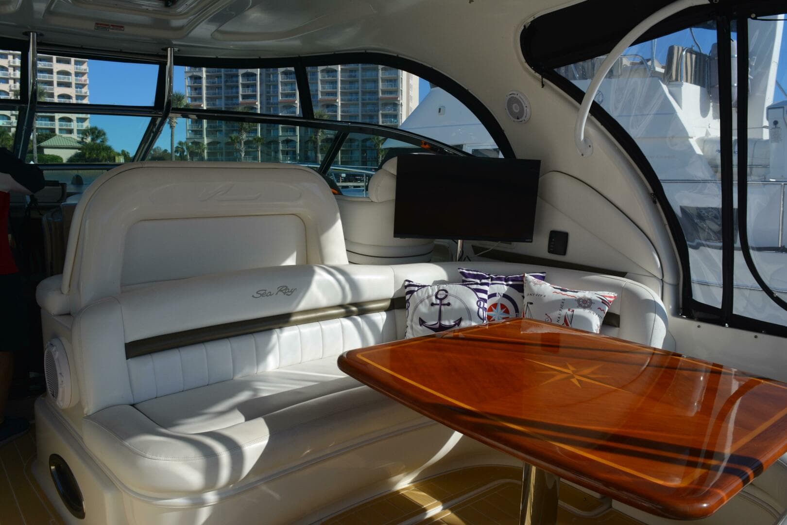 2007 Sea Ray 44 Sundancer — photo 36