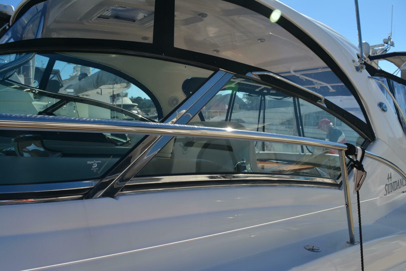 2007 Sea Ray 44 Sundancer — photo 21