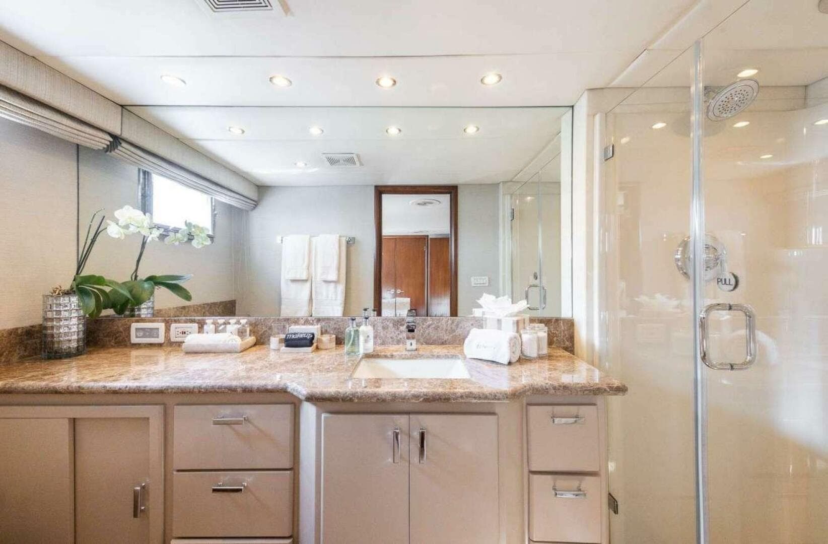 1993 Flagship — photo 9