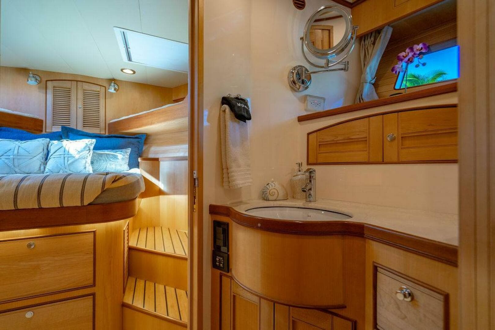 2015 Marlow 66E-Cb — photo 81