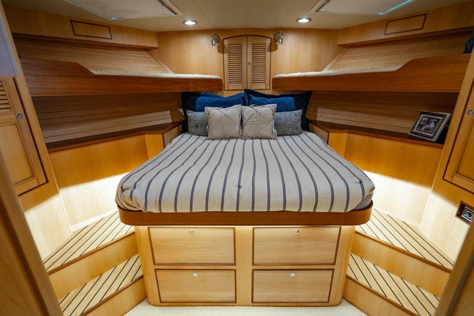 2015 Marlow 66E-Cb — photo 80