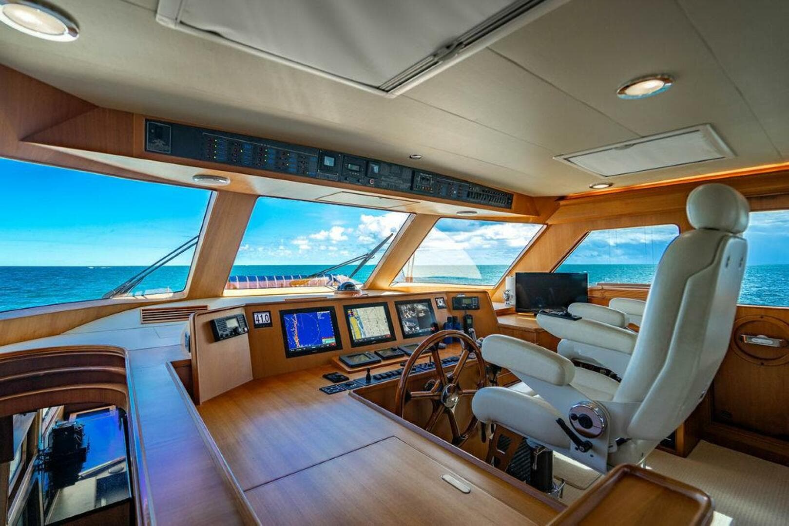 2015 Marlow 66E-Cb — photo 42