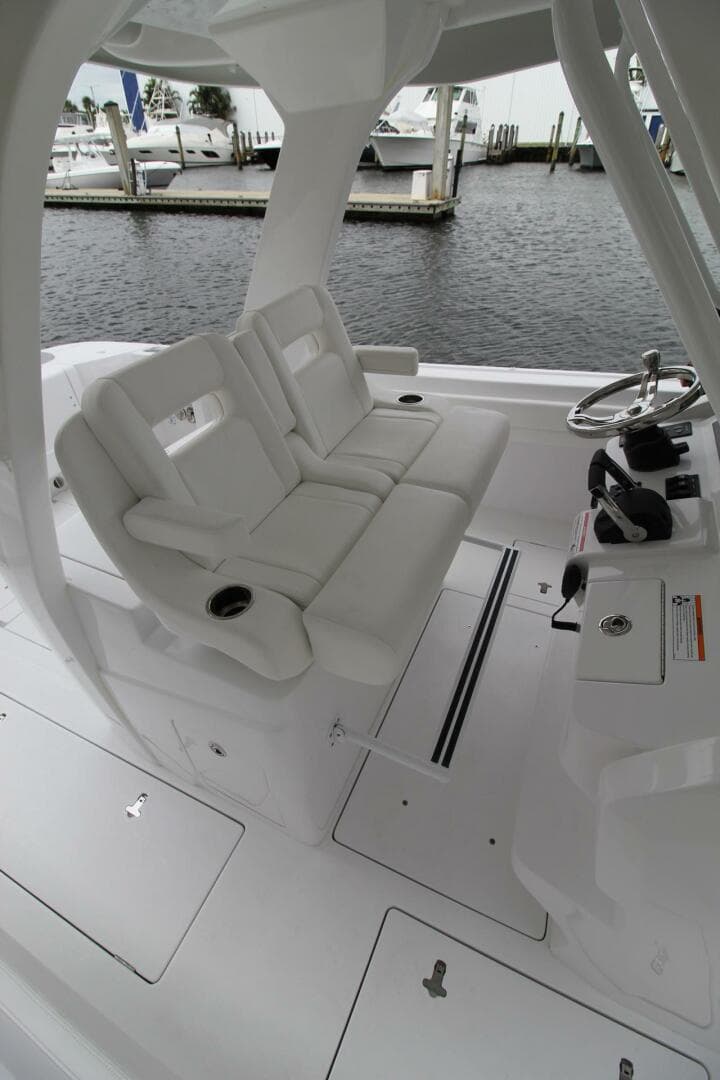 2024 Intrepid Nomad SE — photo 12