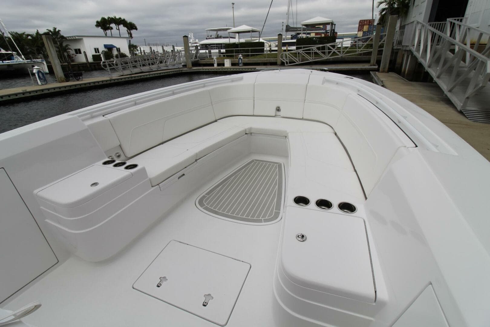 2024 Intrepid Nomad SE — photo 15