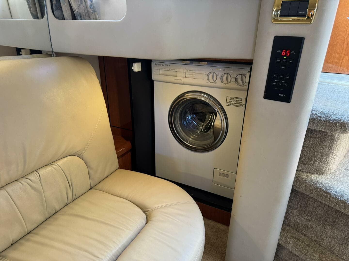 2001 Sea Ray 510 Sundancer — photo 28