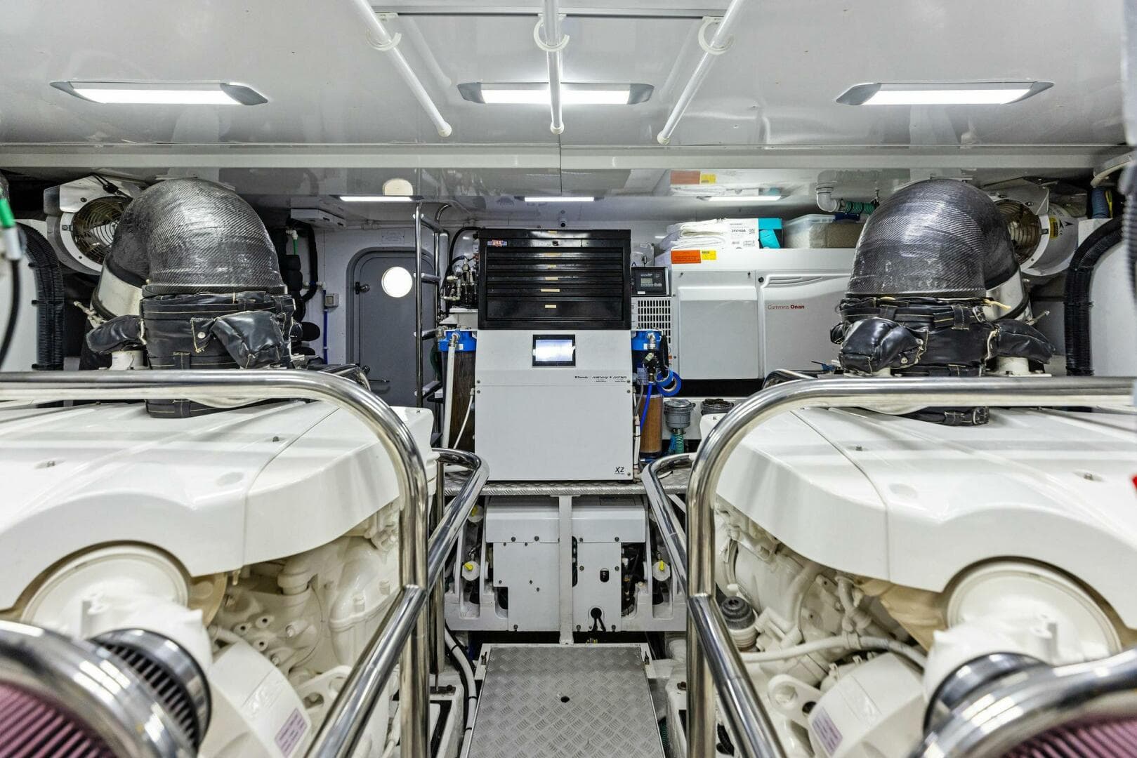 2018 Princess Y75 — photo 60