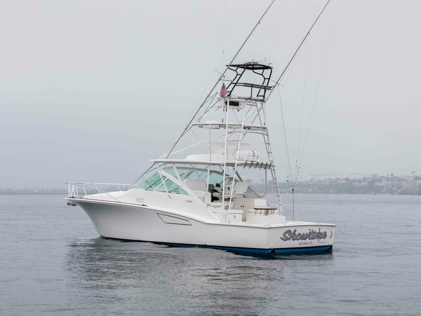 2008 Cabo 38 Express — photo 32