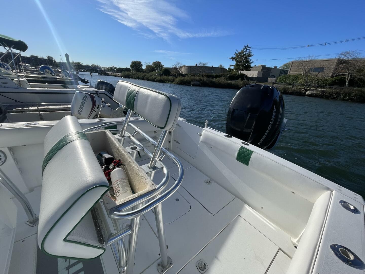 2001 Contender 23 Open — photo 16