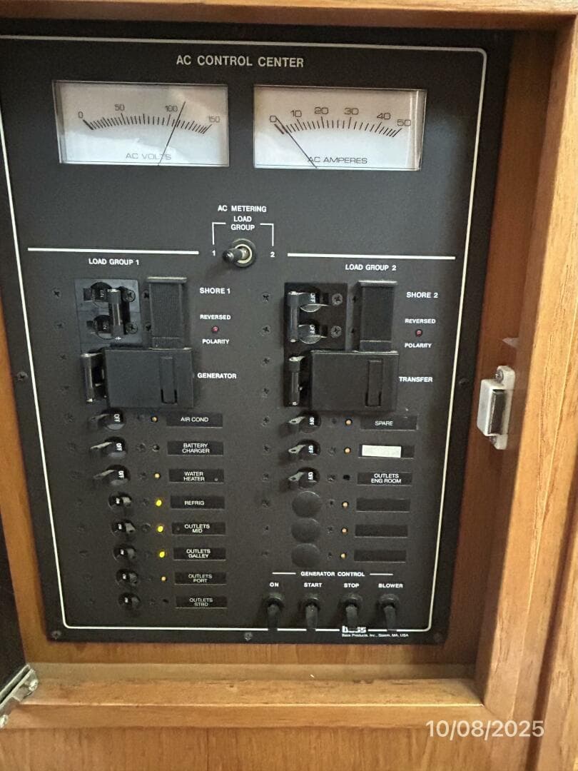 1994 Sabreline Sedan Flybridge — photo 64