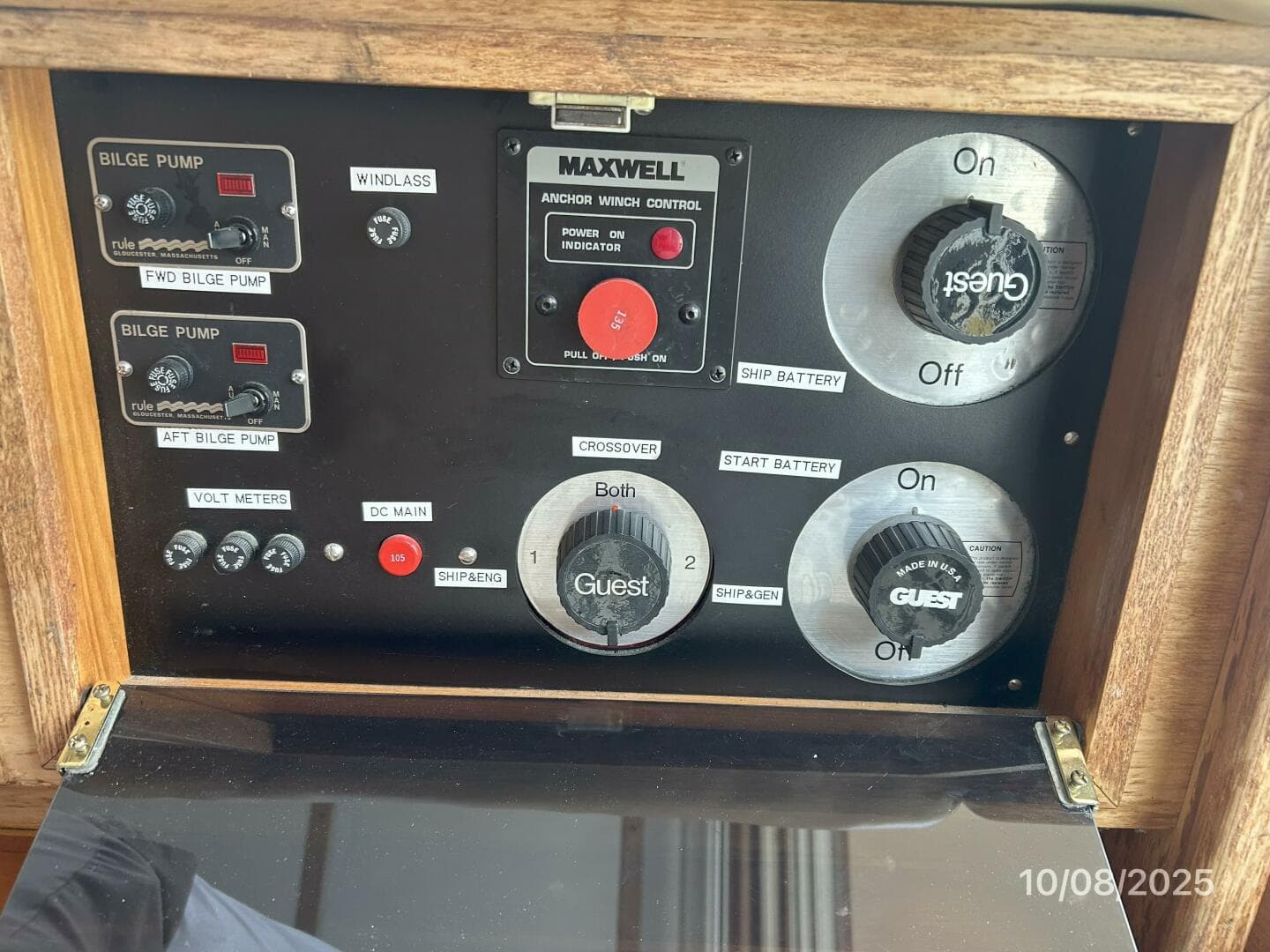 1994 Sabreline Sedan Flybridge — photo 69